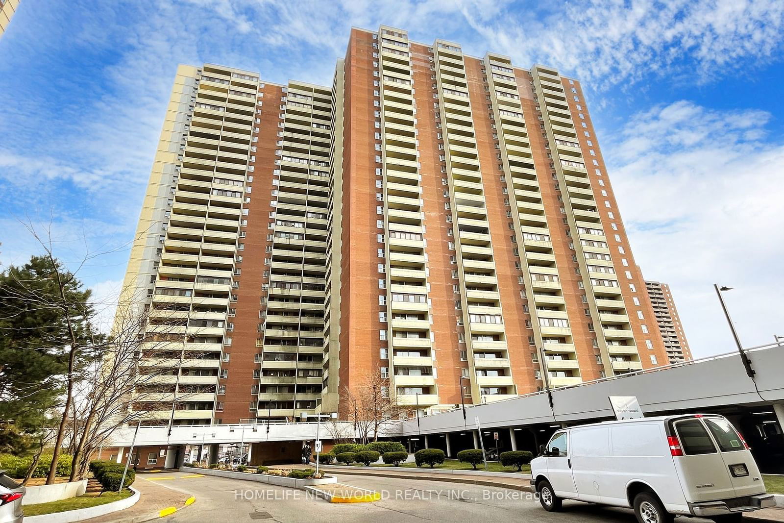 5 Massey Sq, unit 1817 for sale