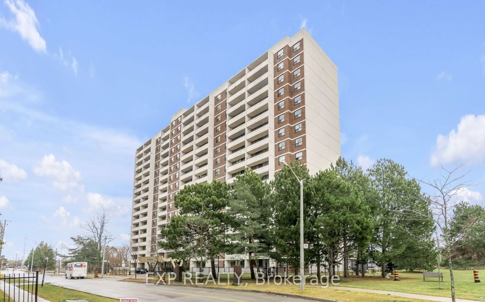 101 Prudential Dr, unit 714 for sale