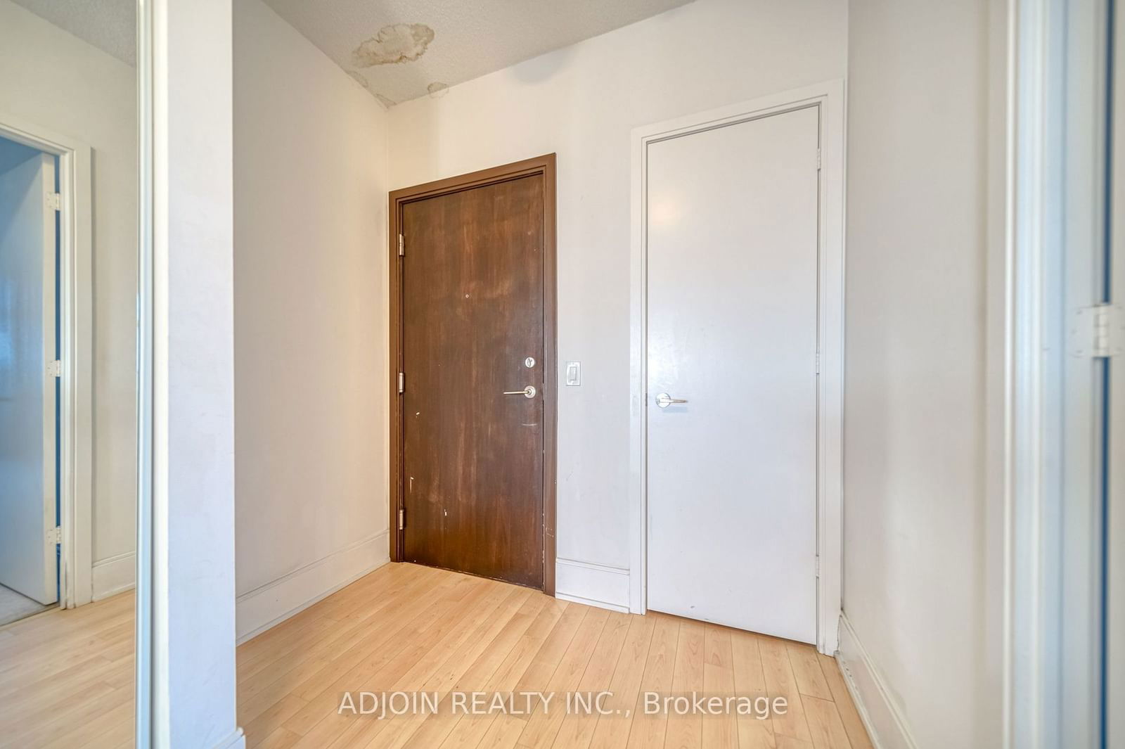 238 Bonis Ave, unit Ph18 for rent