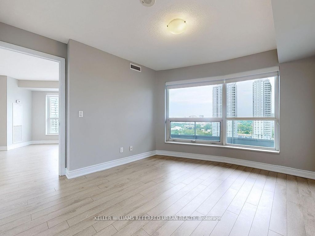 125 Village Green Sq, unit 1609 for rent