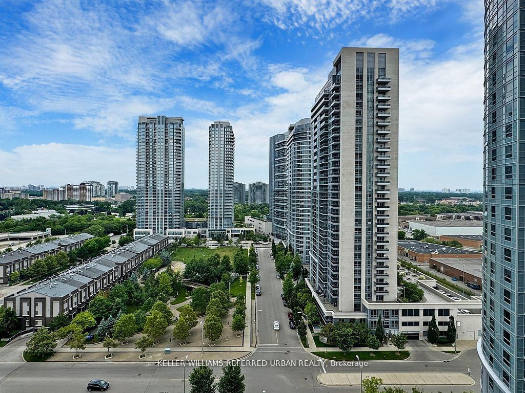 125 Village Green Sq, unit 1609 for rent