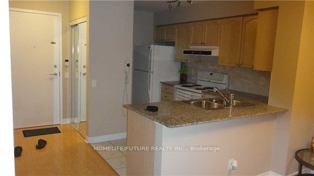 83 Borough Dr, unit 1404 for rent