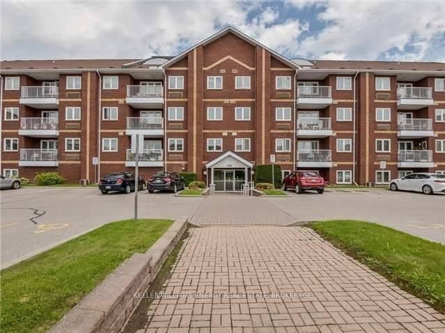 195 Lake Driveway Dr, unit 417 for rent