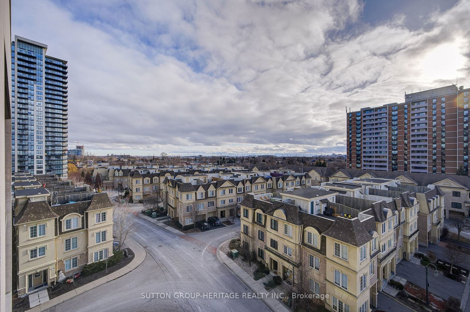 1215 Bayly St, unit 606 for sale