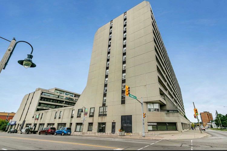 55 William St E, unit 301 for rent