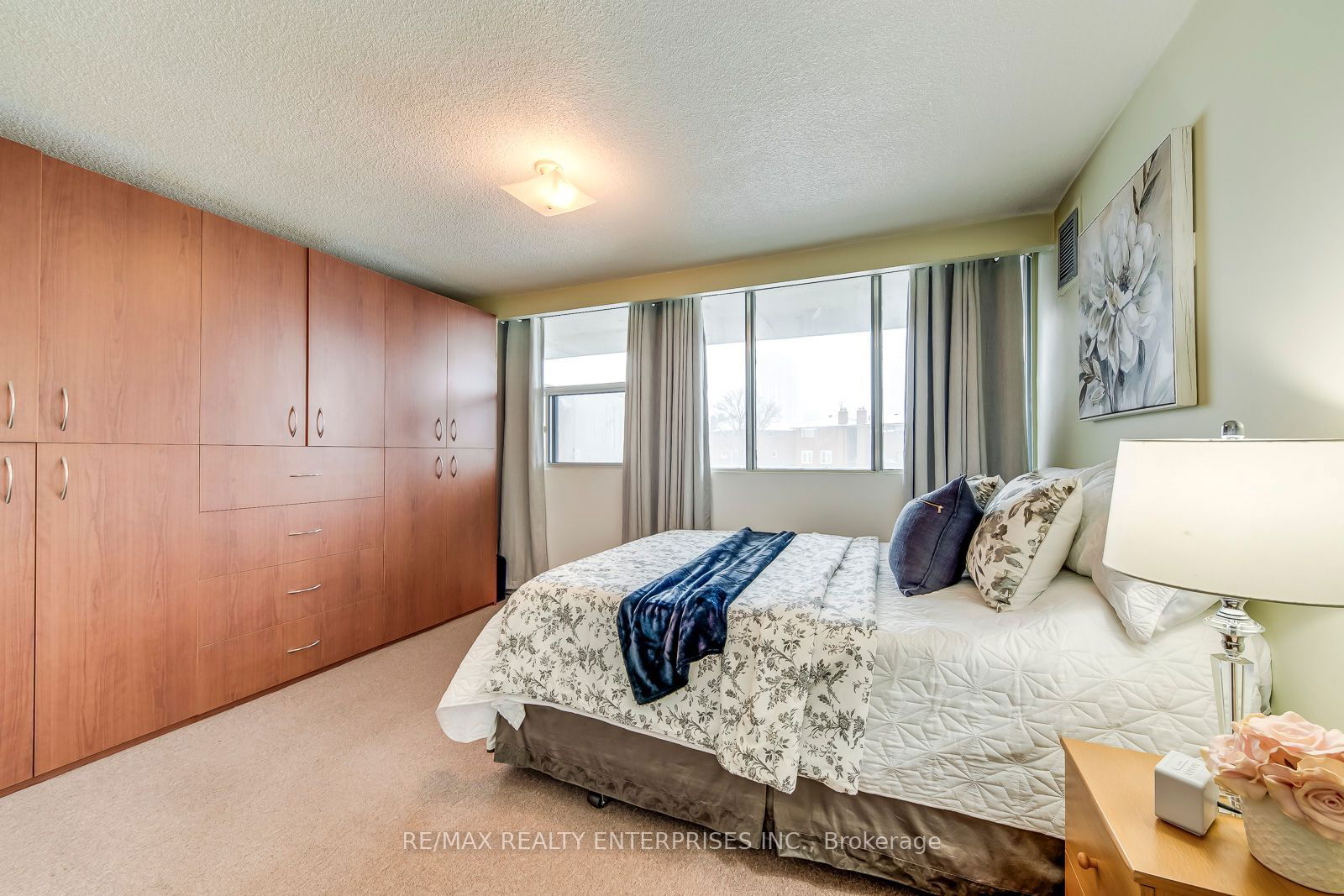 40 Bay Mills Boulevard Condos, Scarborough, Toronto