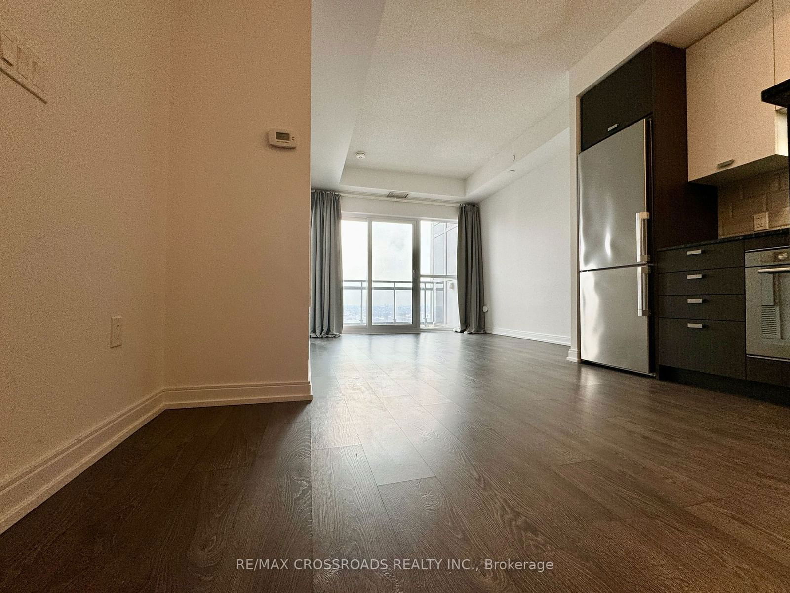 275 Village Green Sq, unit 3024 for rent