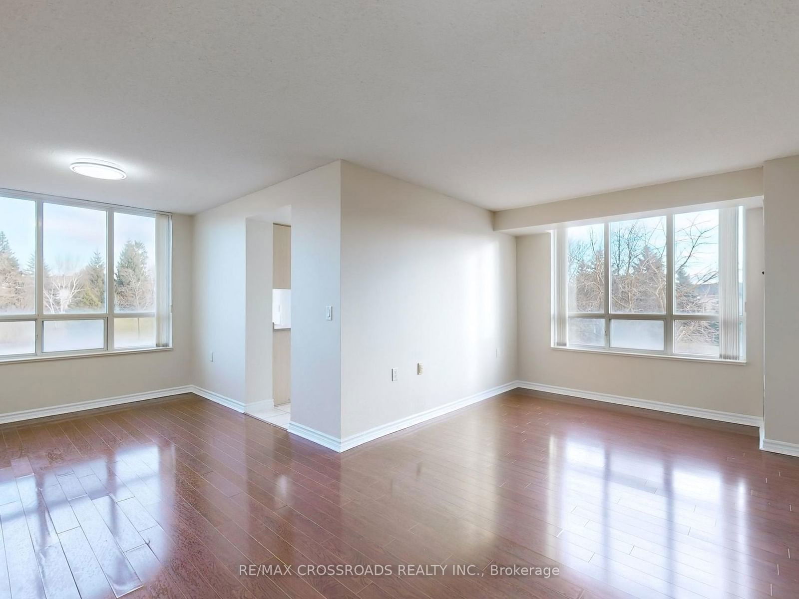 2627 Mccowan Rd, unit 212 for rent