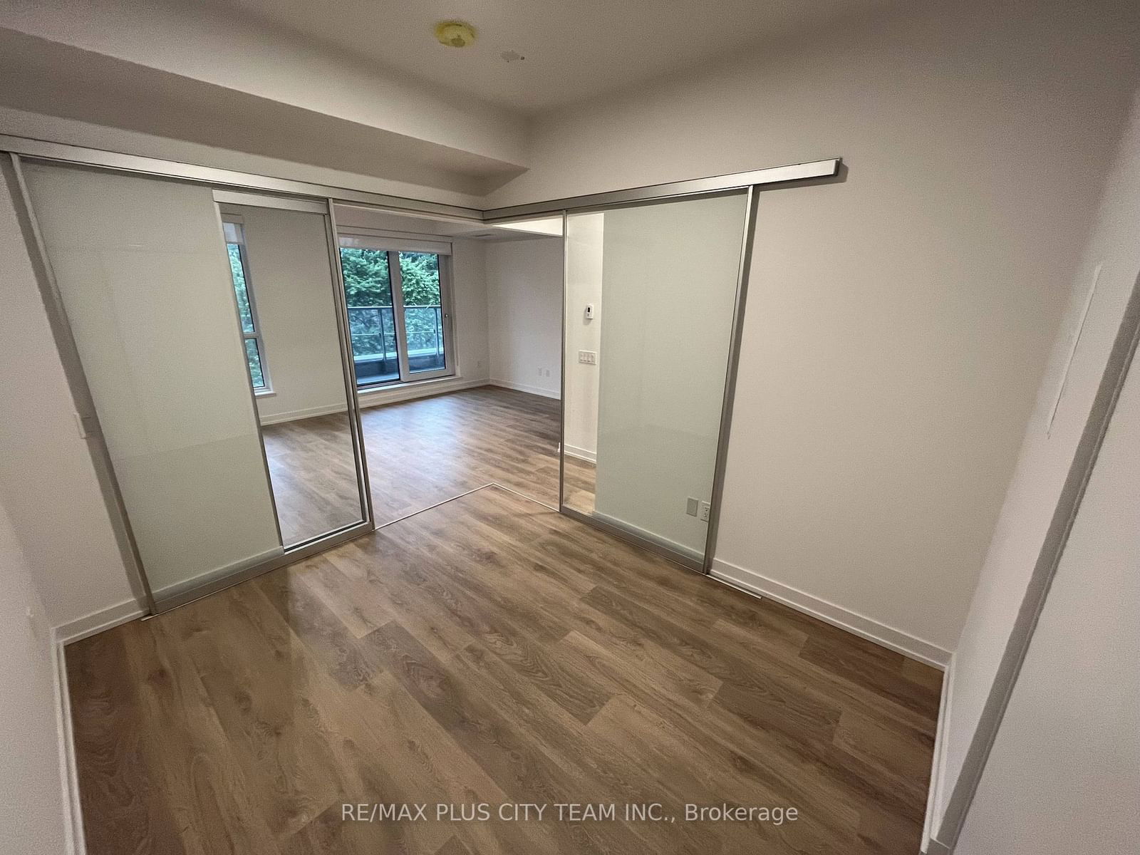 150 Logan Ave, unit 410 for rent