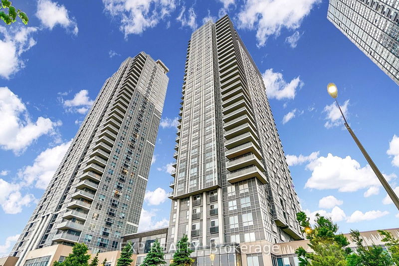 255 Village Green Sq, unit 1808 for rent