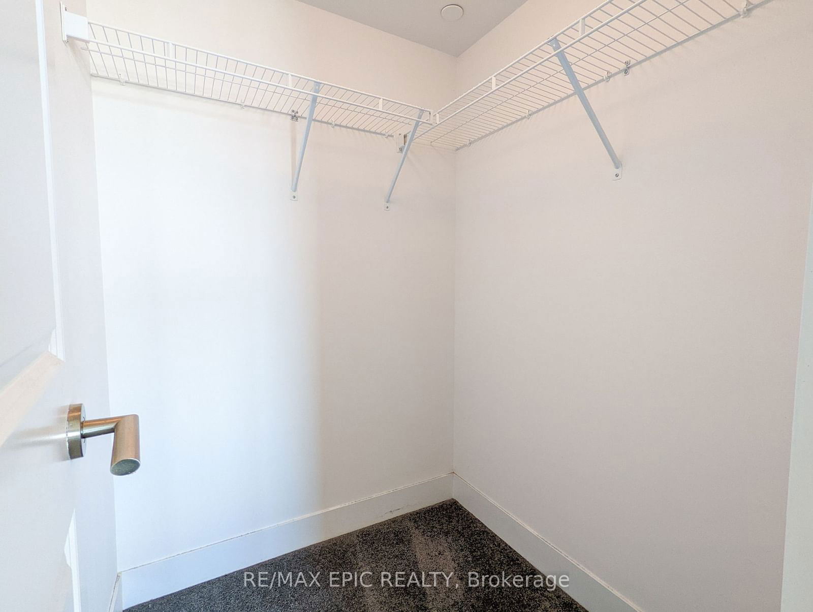 1215 Bayly St, unit 1101 for rent