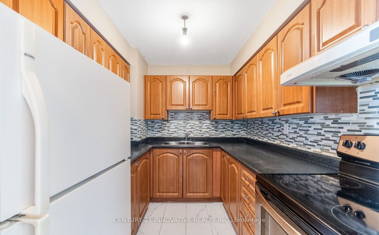 10 Tapscott Rd, unit 1207 for rent