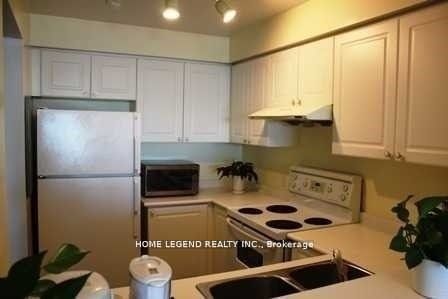 1 Lee Centre Dr, unit 1805 for rent