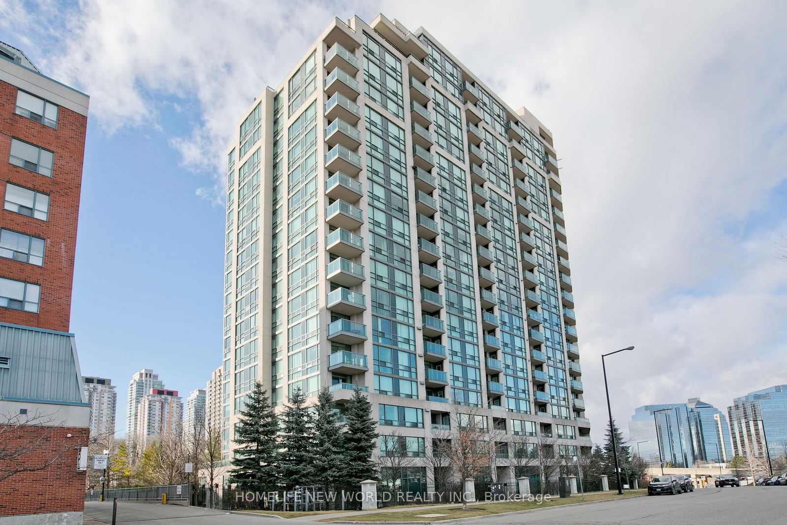 68 Grangeway Ave, unit 1611 for sale