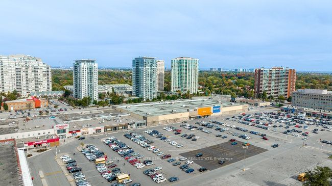 Gardens, Scarborough, Toronto