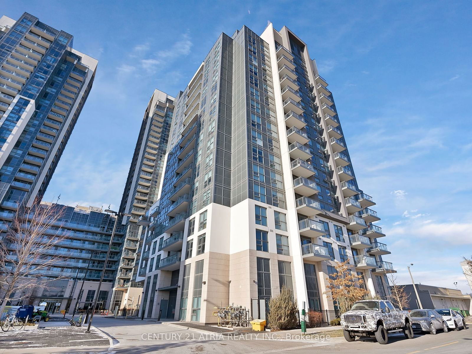 30 Meadowglen Pl, unit 1505 for sale