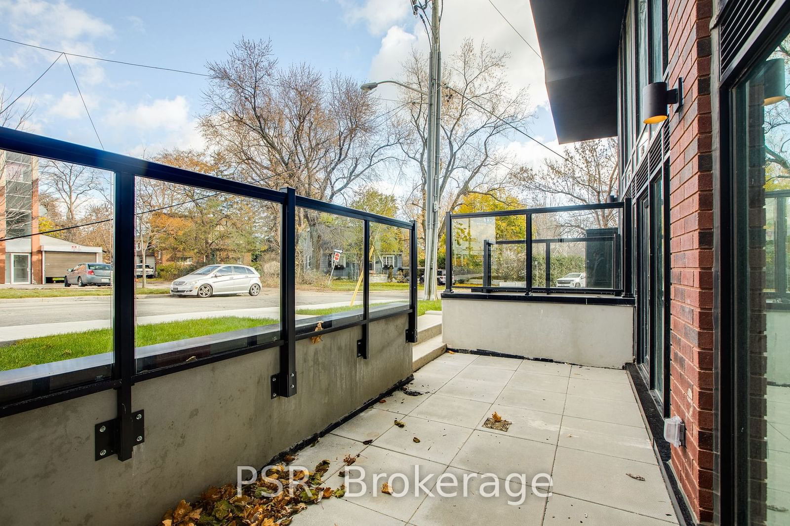 2799 Kingston Rd, unit TH105 for rent