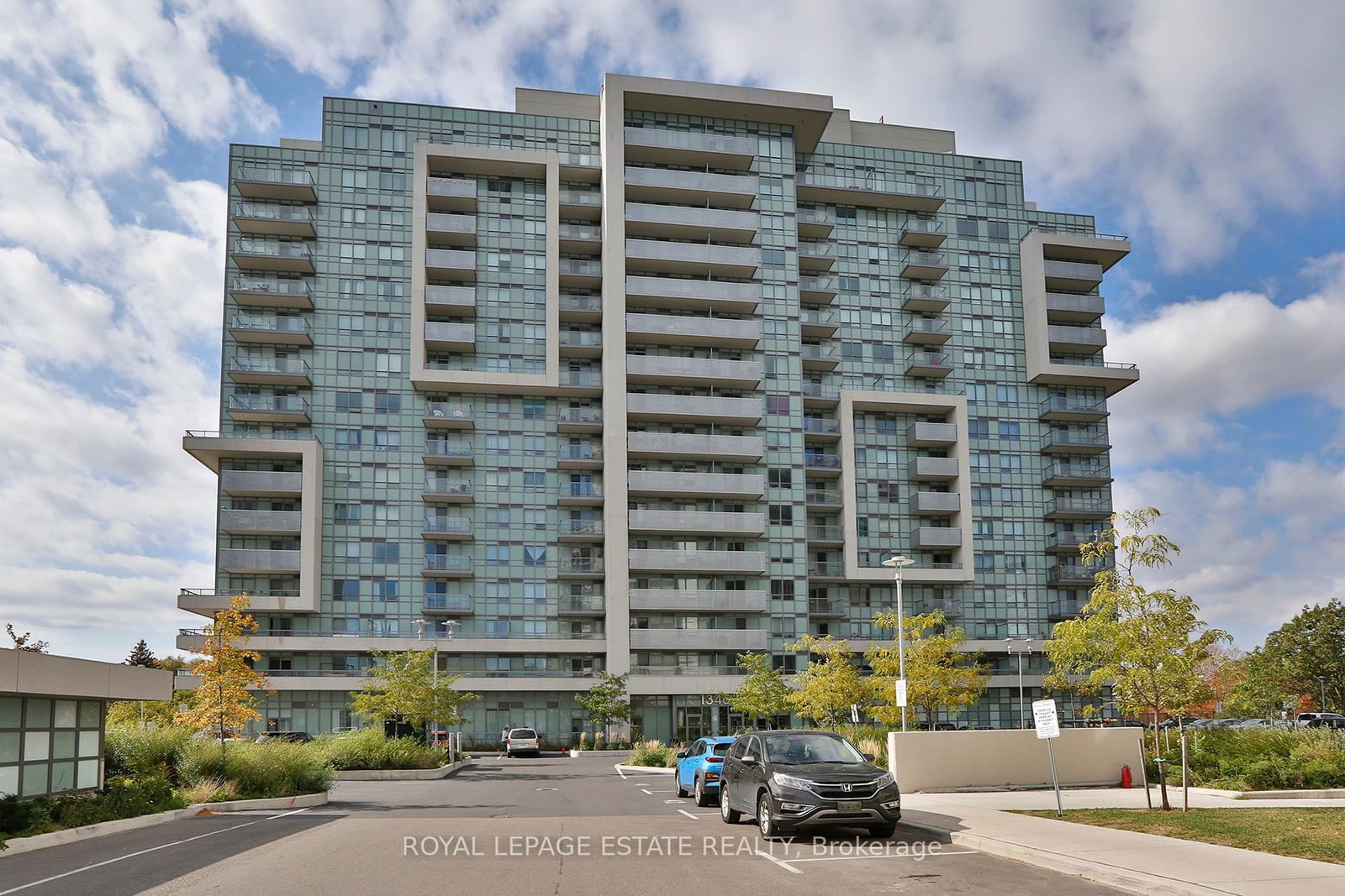 1346 Danforth Rd, unit 808 for rent