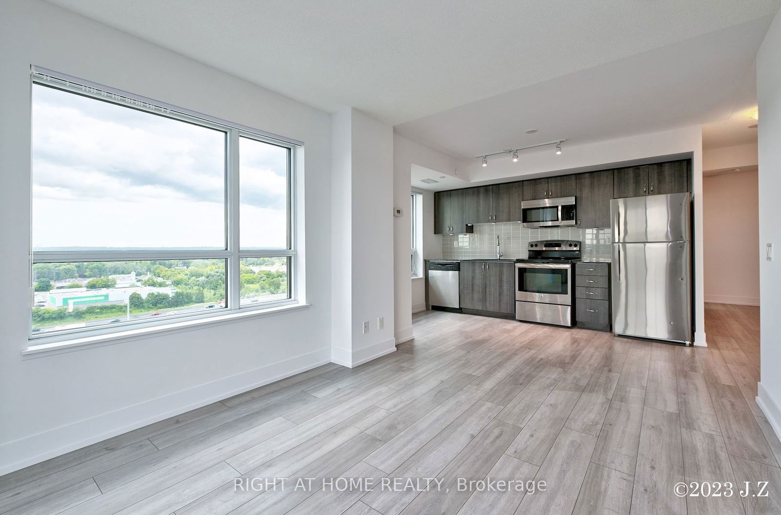 1215 Bayly St, unit 1109 for rent