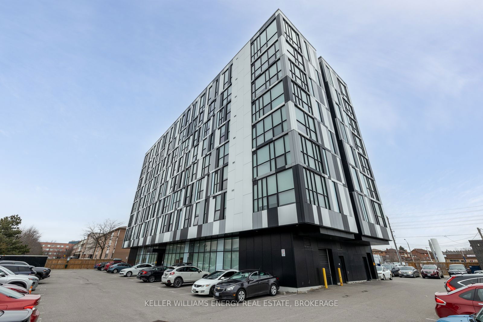 1900 Simcoe St N, unit 839 for sale