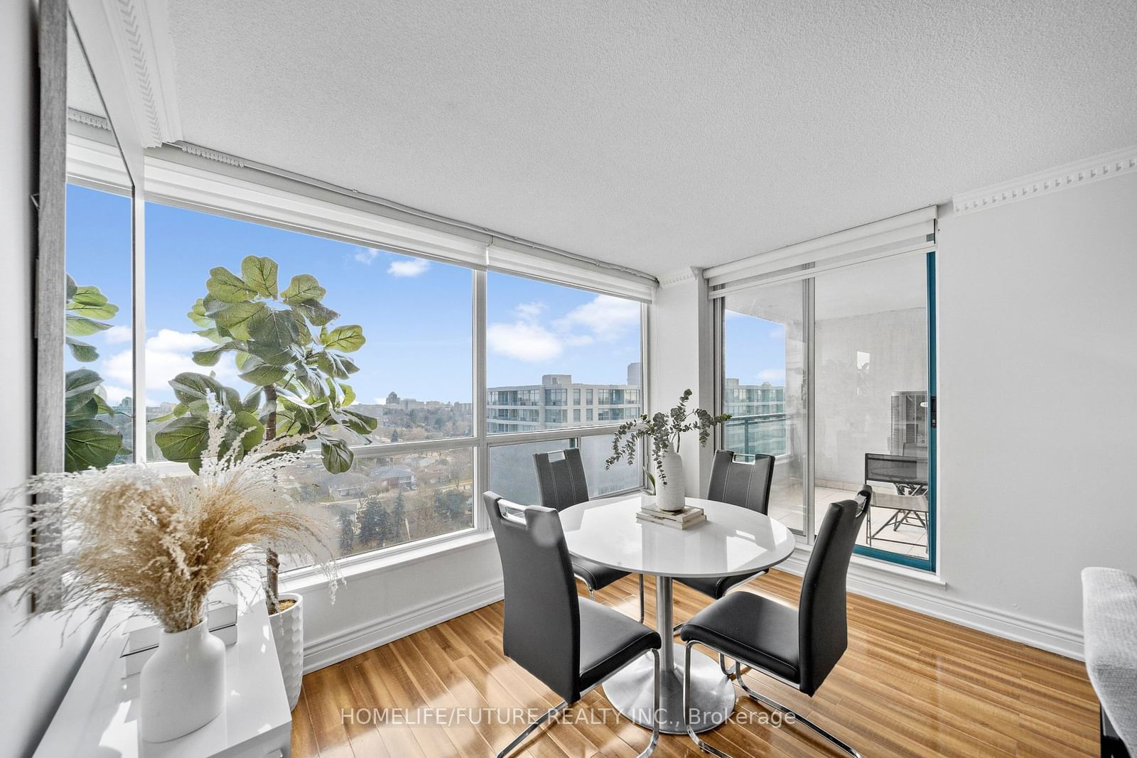 4725 Sheppard Ave E, unit 1516 for sale