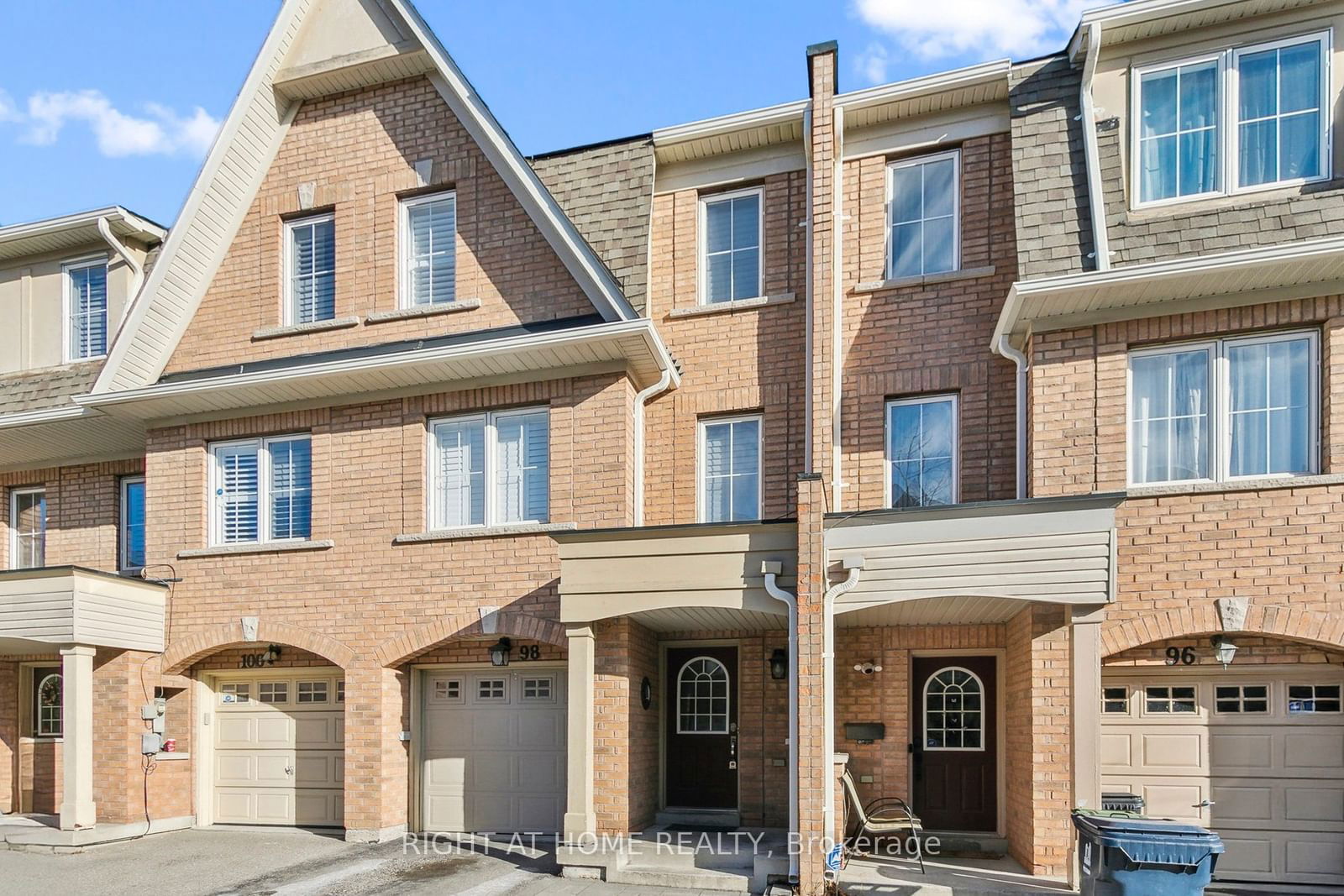 Lawrence Village Townhomes, Scarborough, Toronto