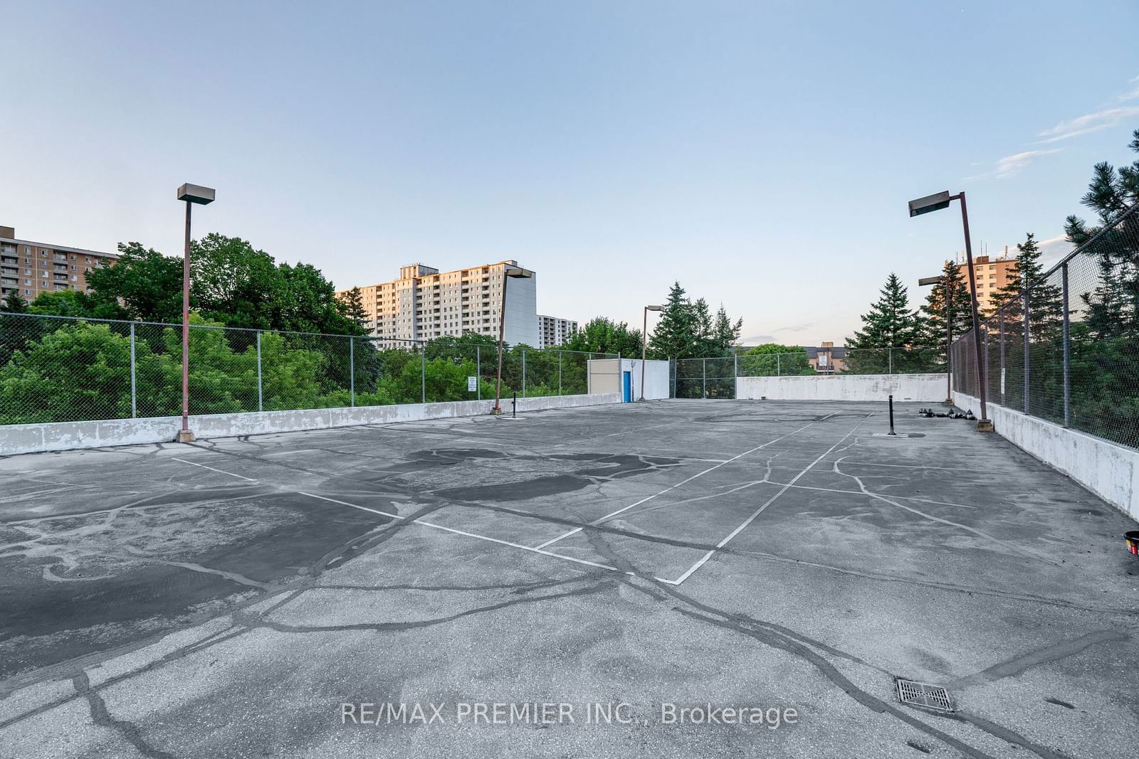 3050 Ellesmere Rd, unit 711 for rent