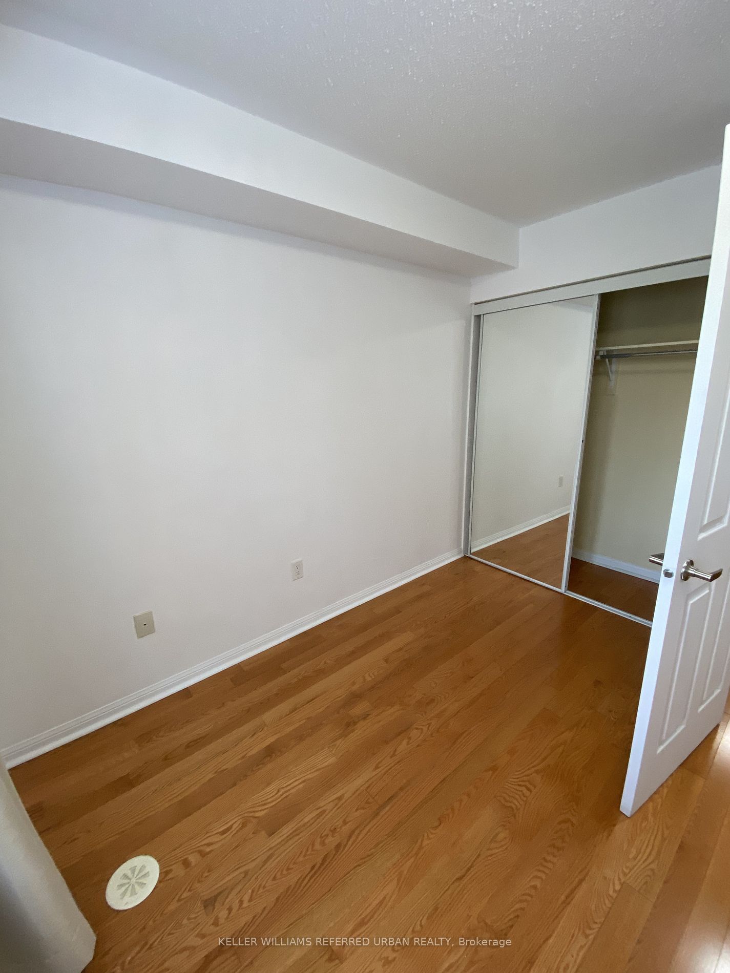 50 Mendelssohn St, unit 13 for rent