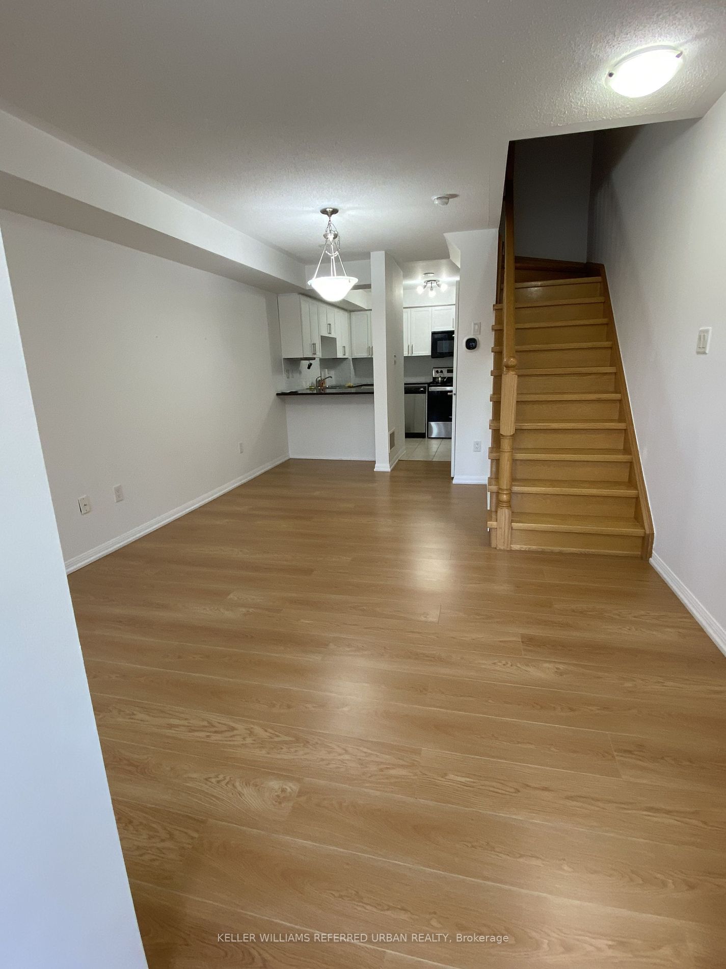 50 Mendelssohn St, unit 13 for rent