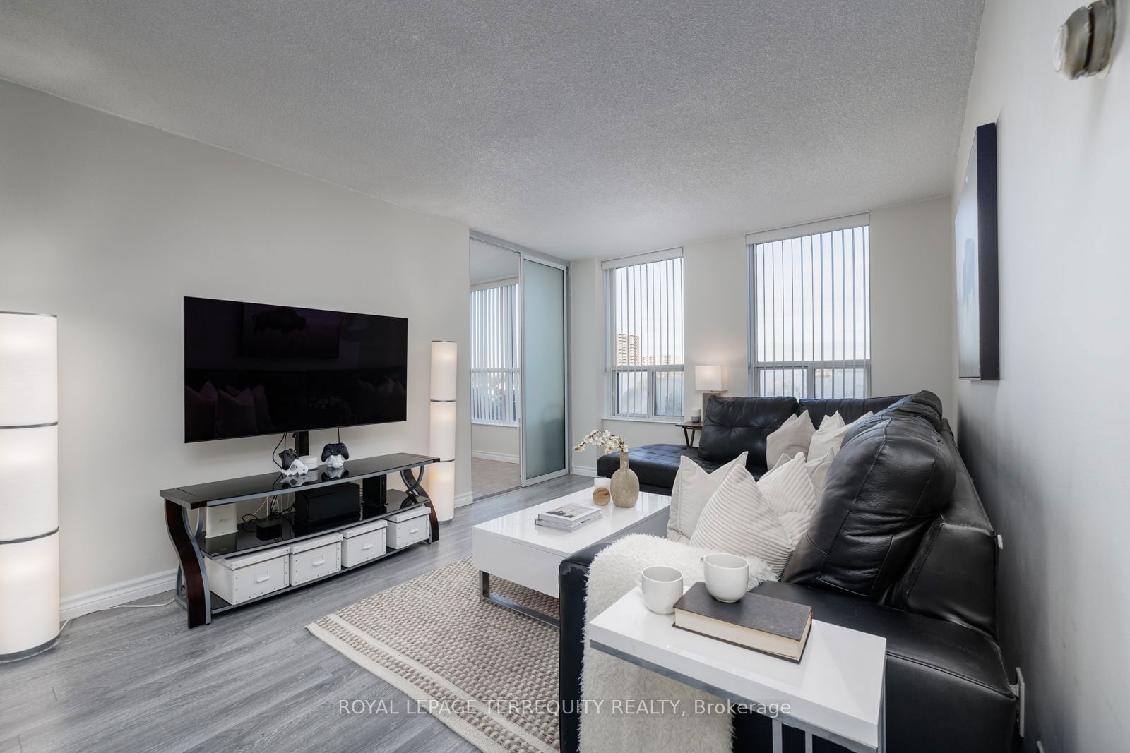 330 McCowan Rd, unit 505 for sale