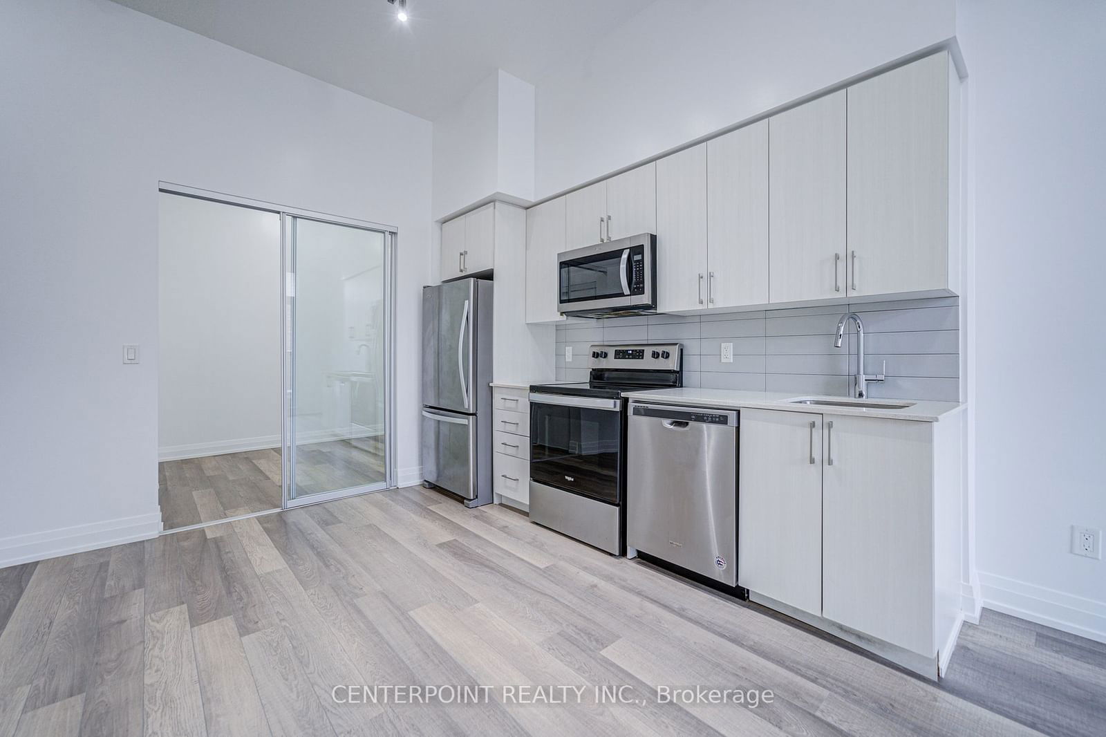 3121 Sheppard Ave E, unit 223 for sale