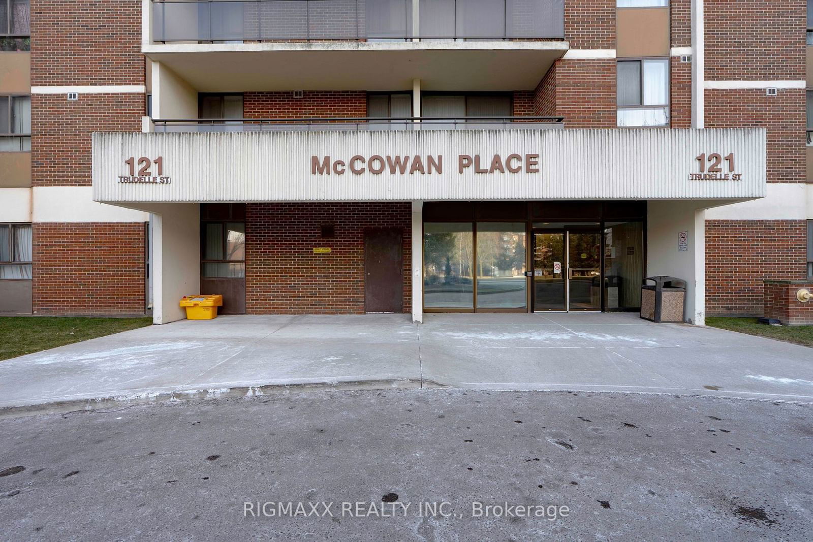 McCowan Place Condos, Scarborough, Toronto