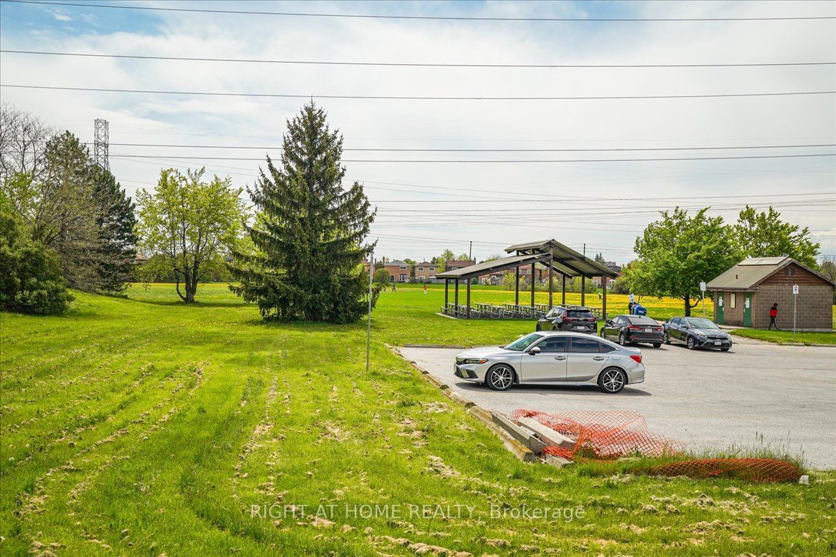 Bamburgh Plaza Condos, Scarborough, Toronto