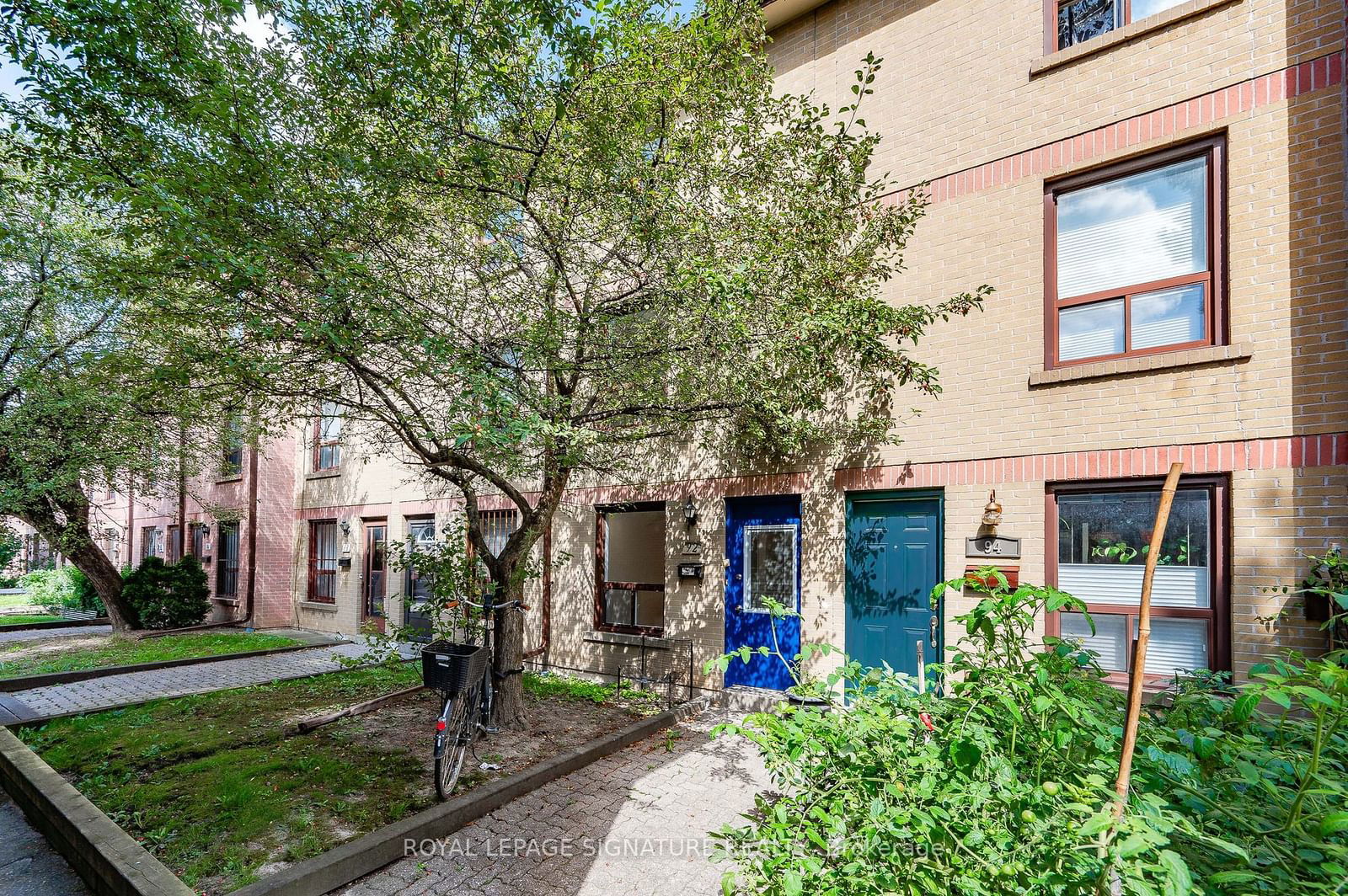 275 Broadview Ave, unit 92 for sale