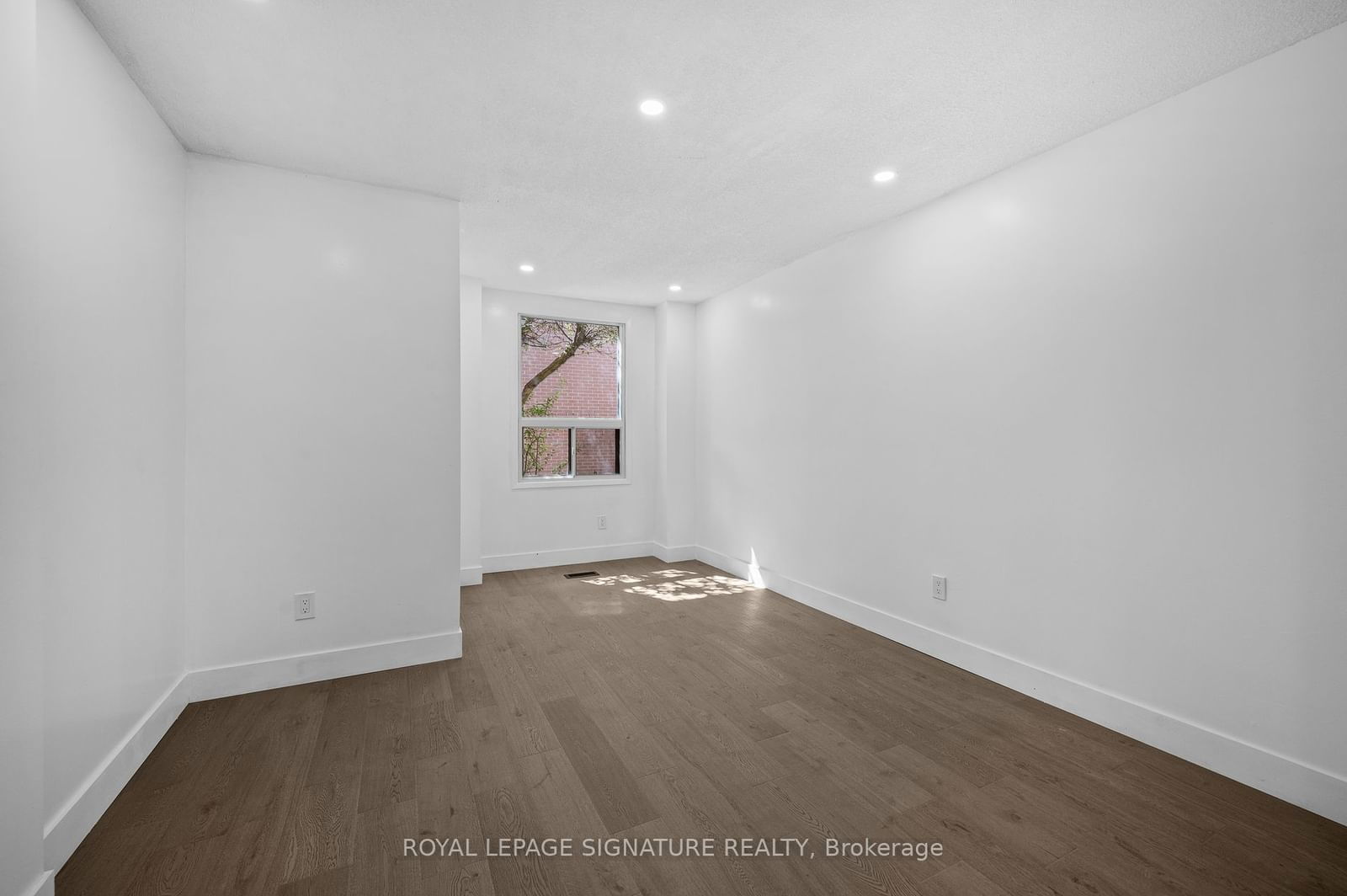 275 Broadview Ave, unit 92 for sale