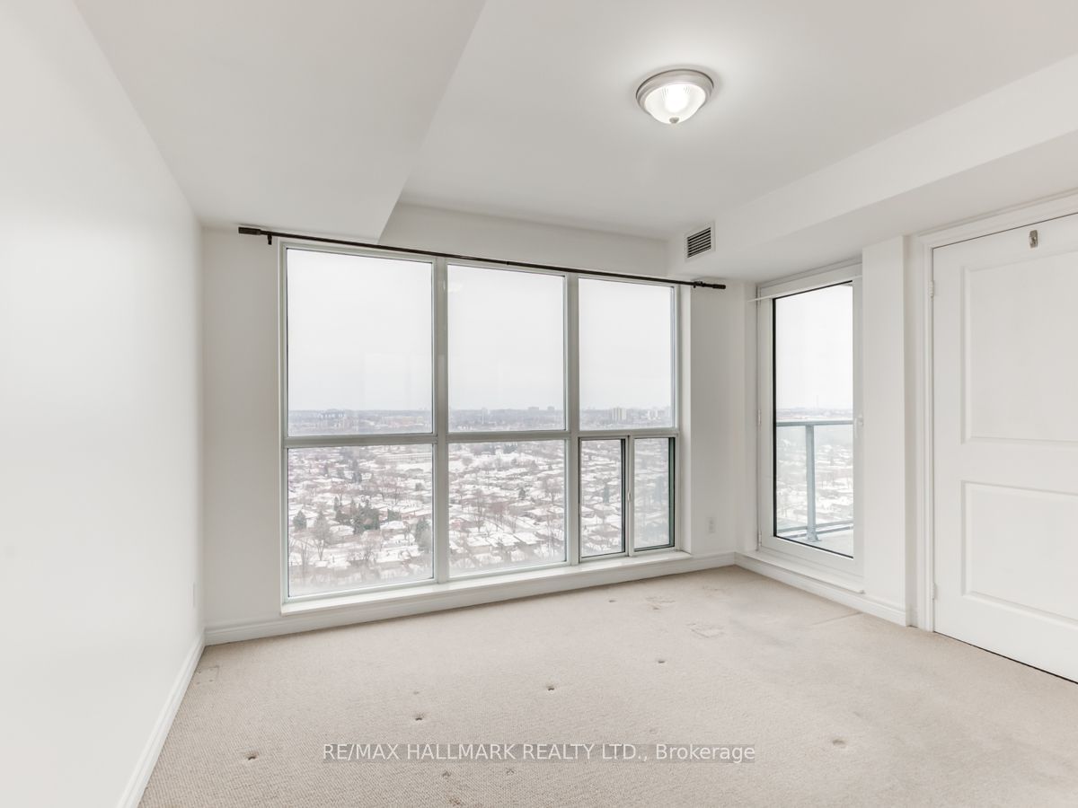 50 Town Centre Crt, unit 2402 for rent