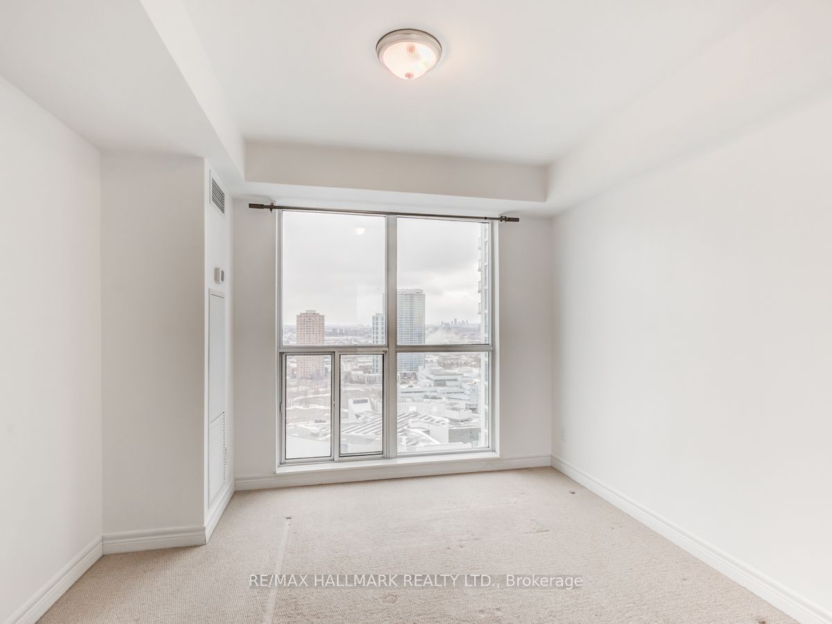 50 Town Centre Crt, unit 2402 for rent