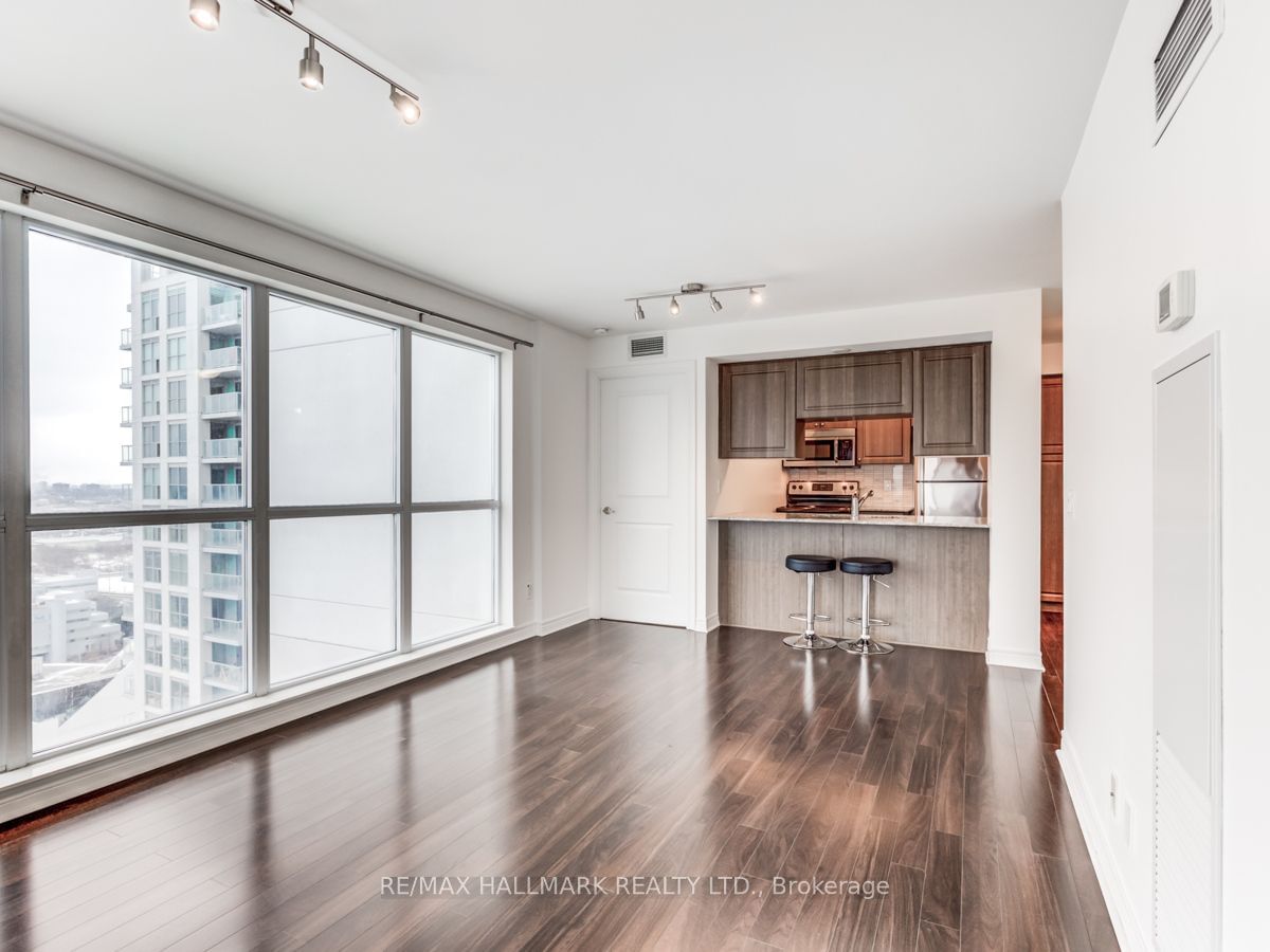 50 Town Centre Crt, unit 2402 for rent