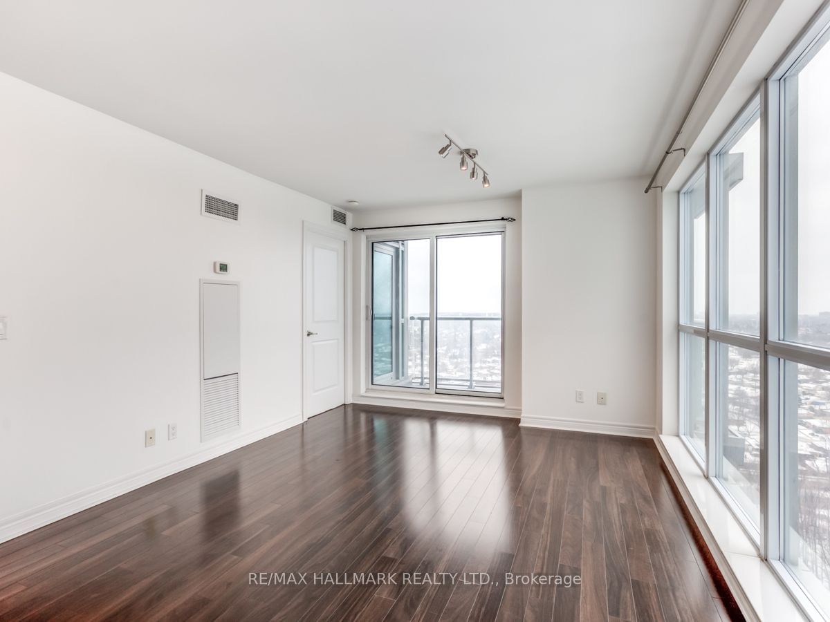 50 Town Centre Crt, unit 2402 for rent