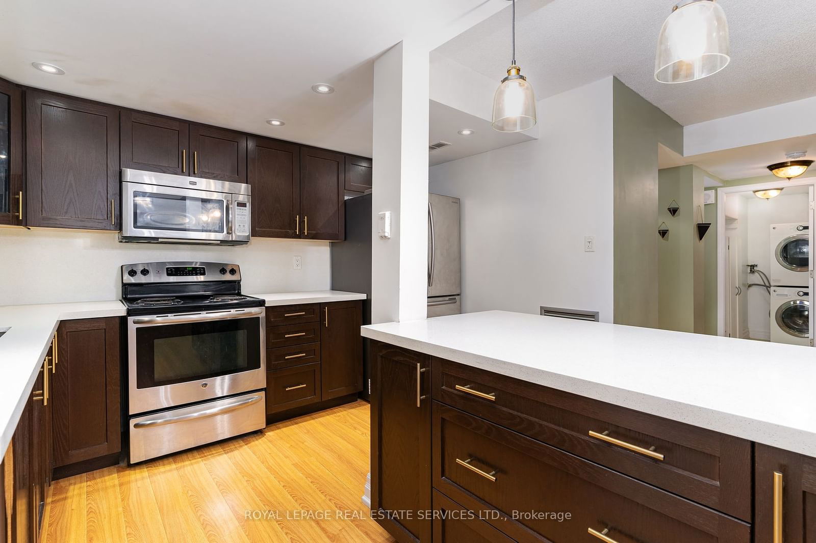 757 Victoria Pk Ave, unit 308 for sale