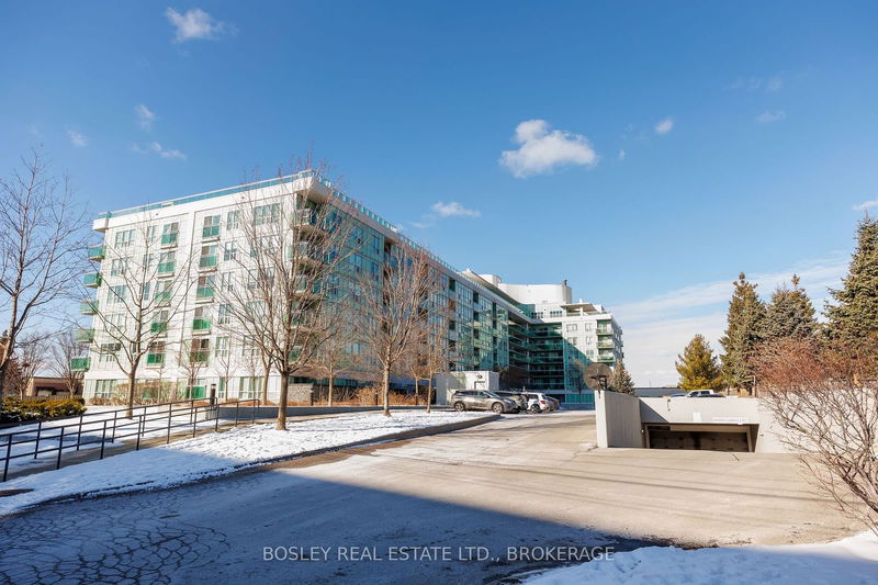 60 Fairfax Cres, unit 408 for sale