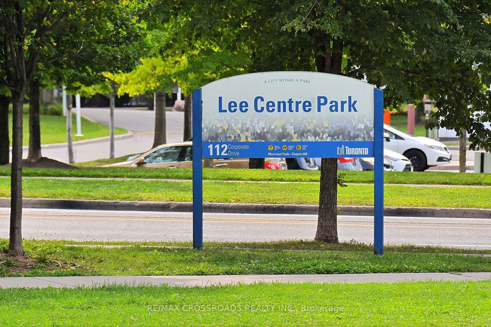 1 Lee Centre Dr, unit 612 for sale