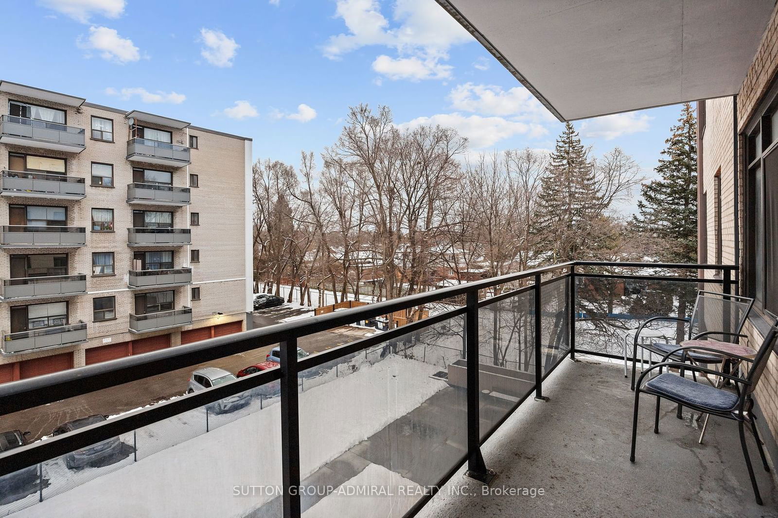 825 Kennedy Rd N, unit 406 for sale