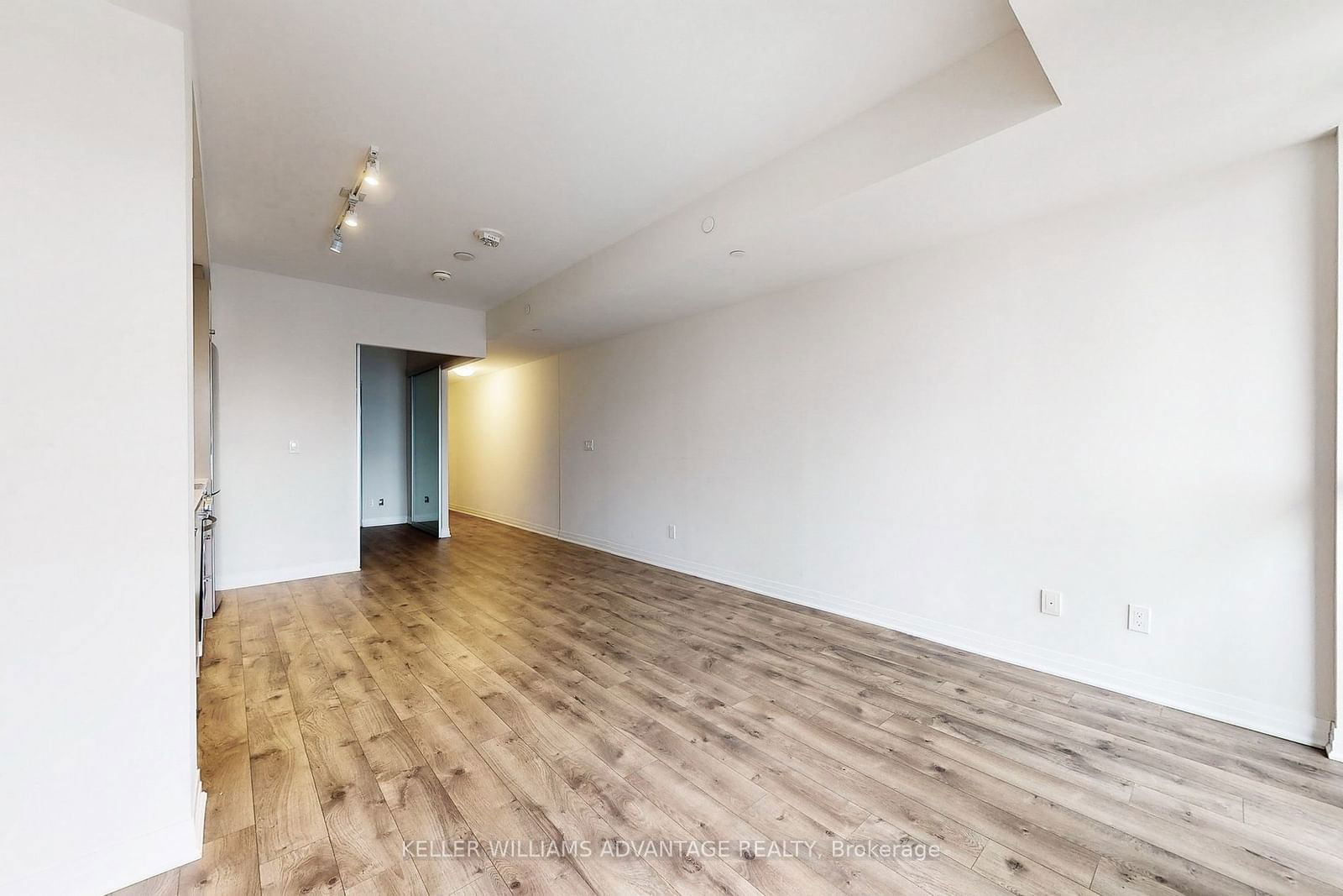 1630 Queen St E, unit 207 for rent