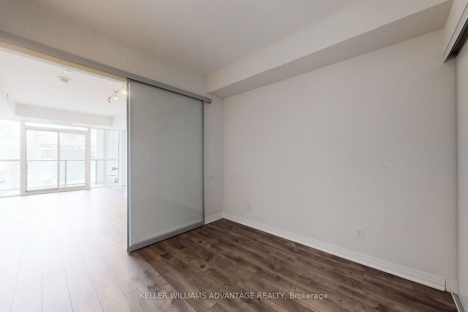 1630 Queen St E, unit 207 for rent