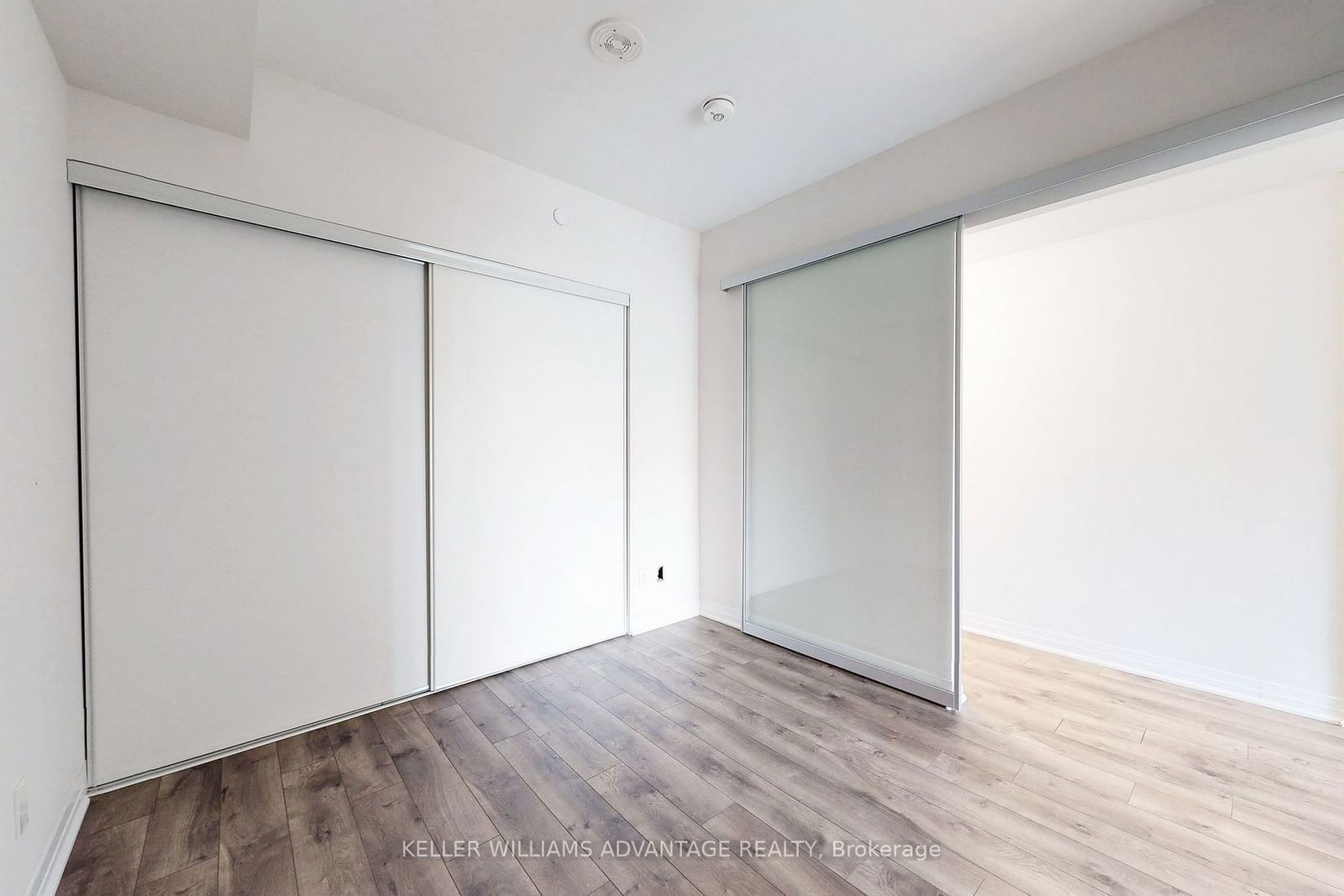 1630 Queen St E, unit 207 for rent