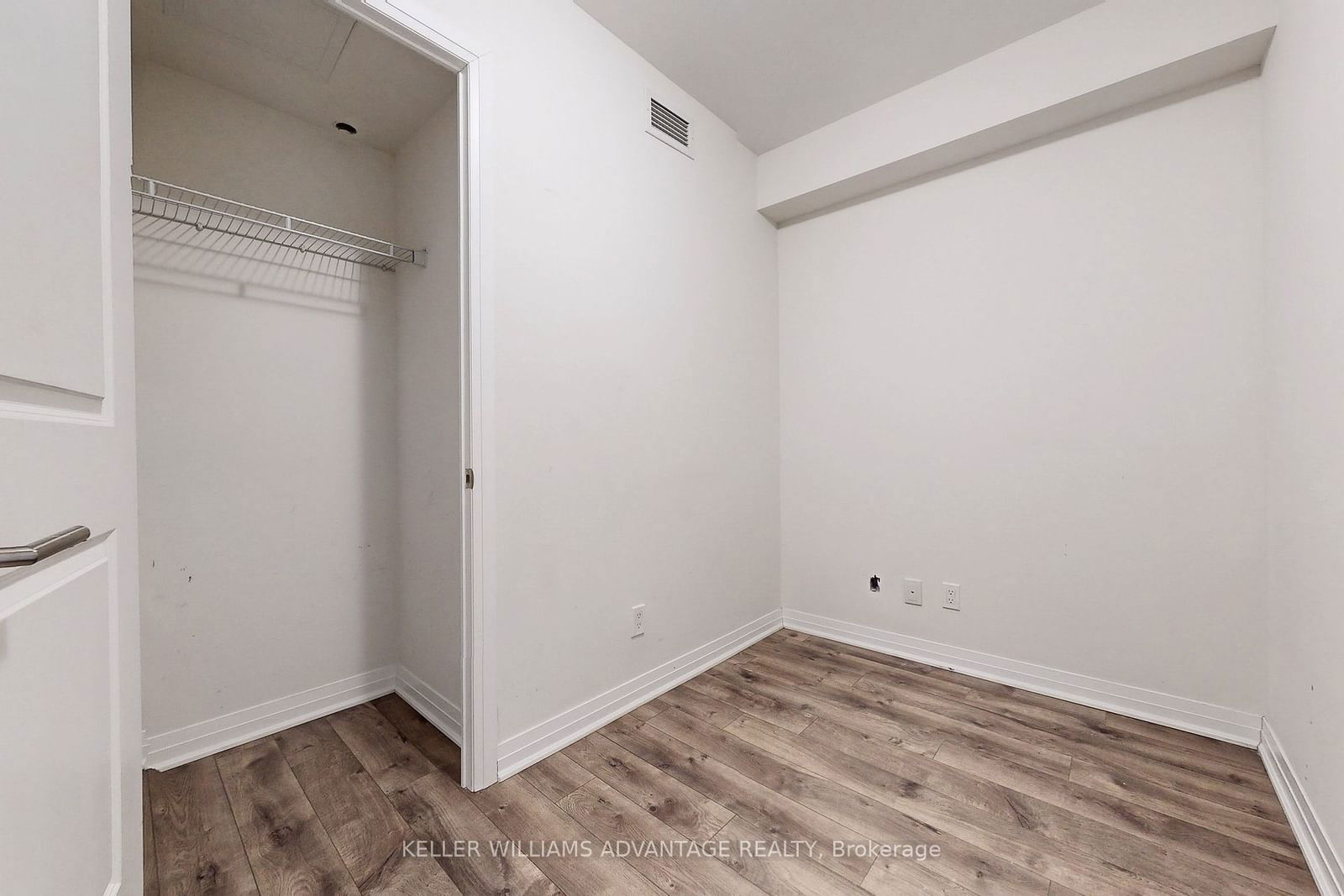 1630 Queen St E, unit 207 for rent