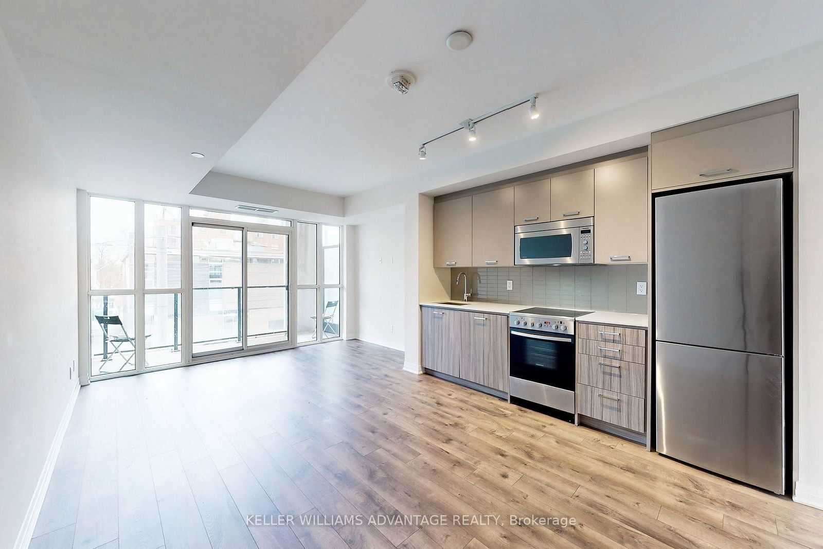 1630 Queen St E, unit 207 for rent