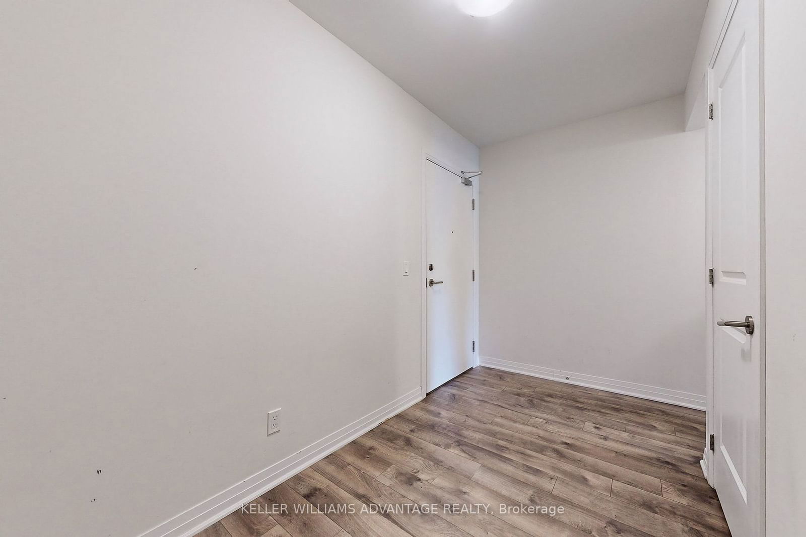 1630 Queen St E, unit 207 for rent