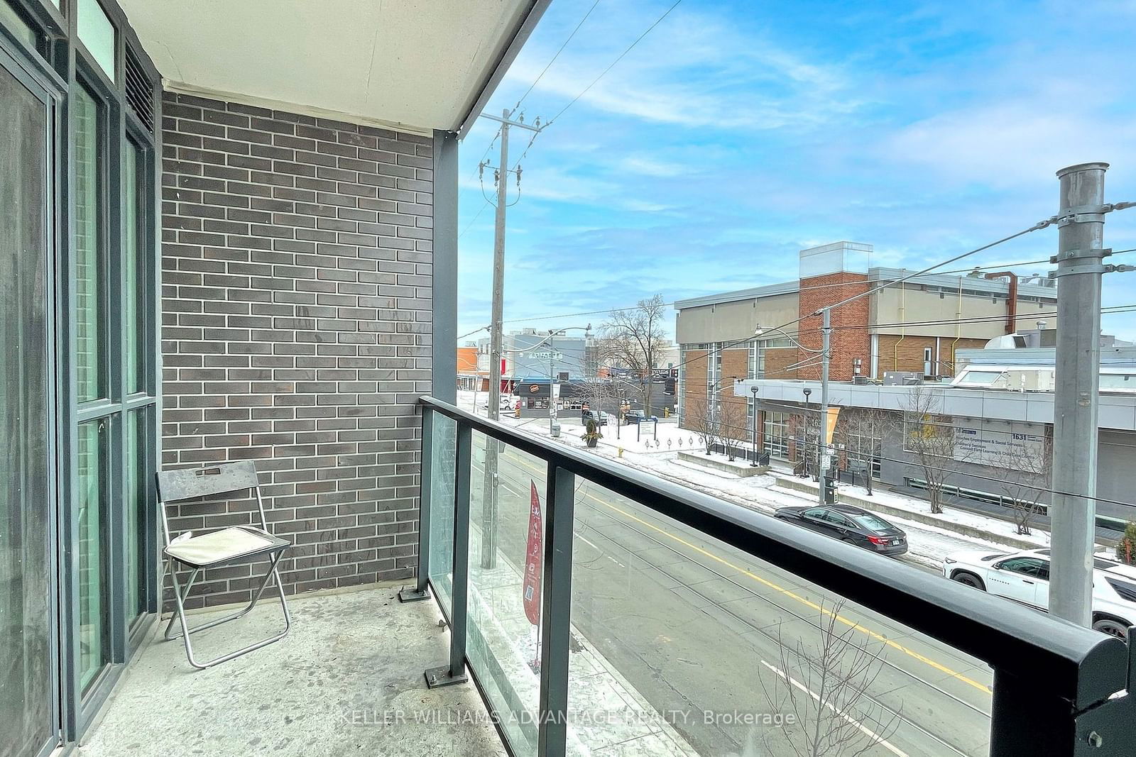 1630 Queen St E, unit 207 for rent